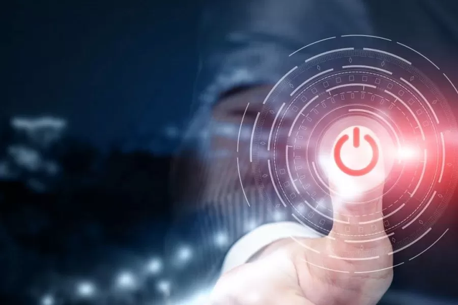 Eduard Chmelár: Dedičia totalitárnych praktík by chceli opäť zakazovať médiá