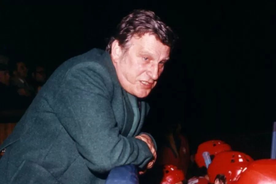 Výborný útočník, neskôr úspešný tréner a svetovo uznávaný hokejový metodik - Ladislav Horský