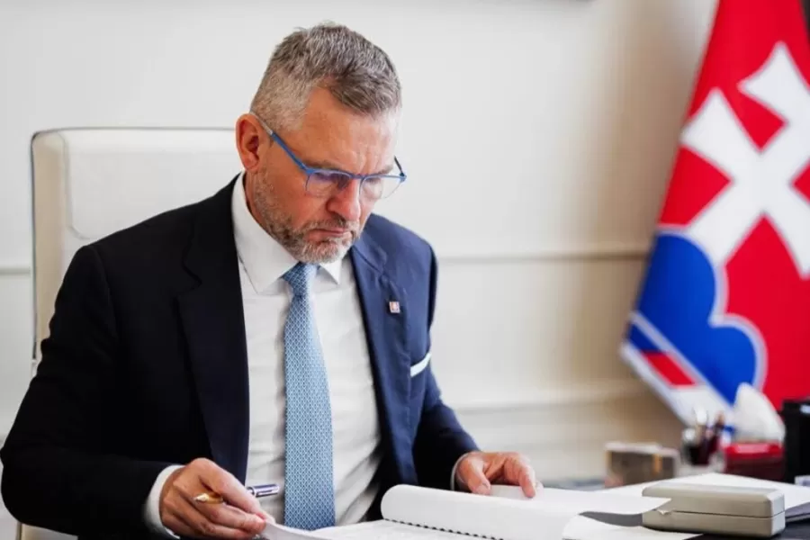 Prezident SR podpísal konsolidačný balíček