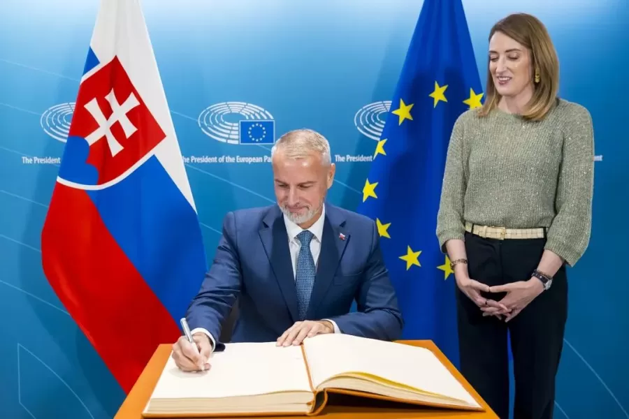 Predsedníčka EP Roberta Metsola prijala pozvanie Richarda Rašiho na návštevu Slovenska