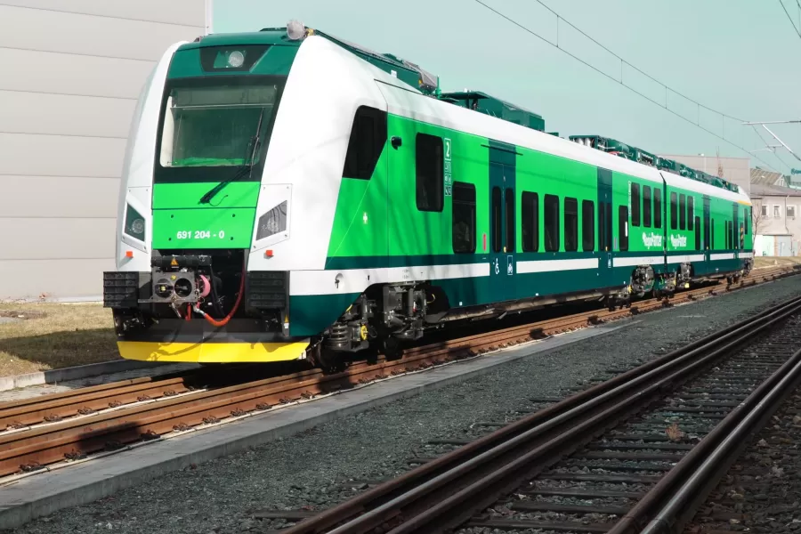 ZSSK: Batériové vlaky prispejú k modernizácii a ekologizácii železničnej dopravy