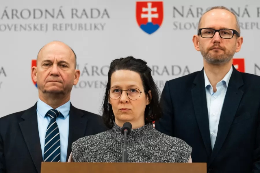 SIS za Gašpara stráca dôveru partnerov aj verejnosti, je potrebná okamžitá kontrola