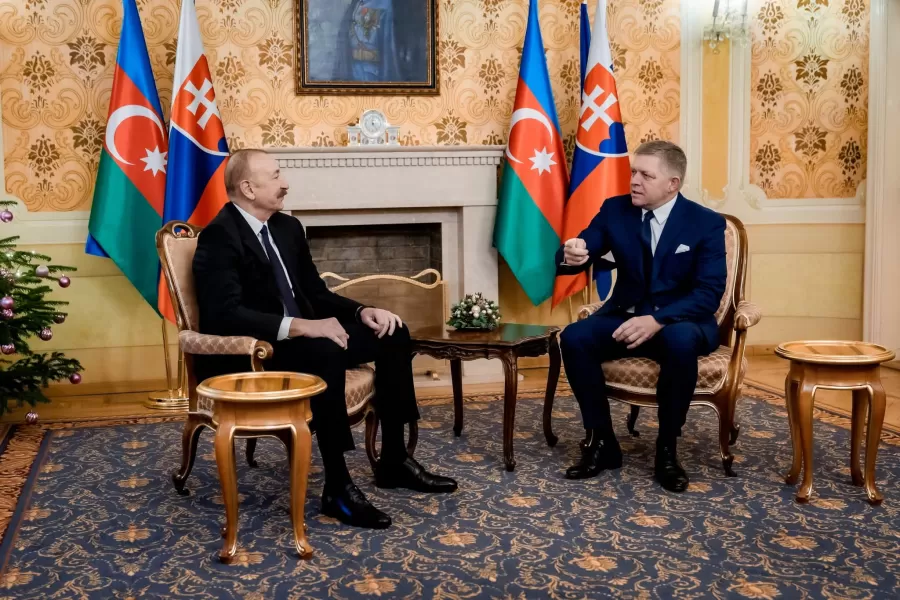 Predseda vlády SR Robert Fico sa stretol s prezidentom Azerbajdžanu Ilhamom Alijevom