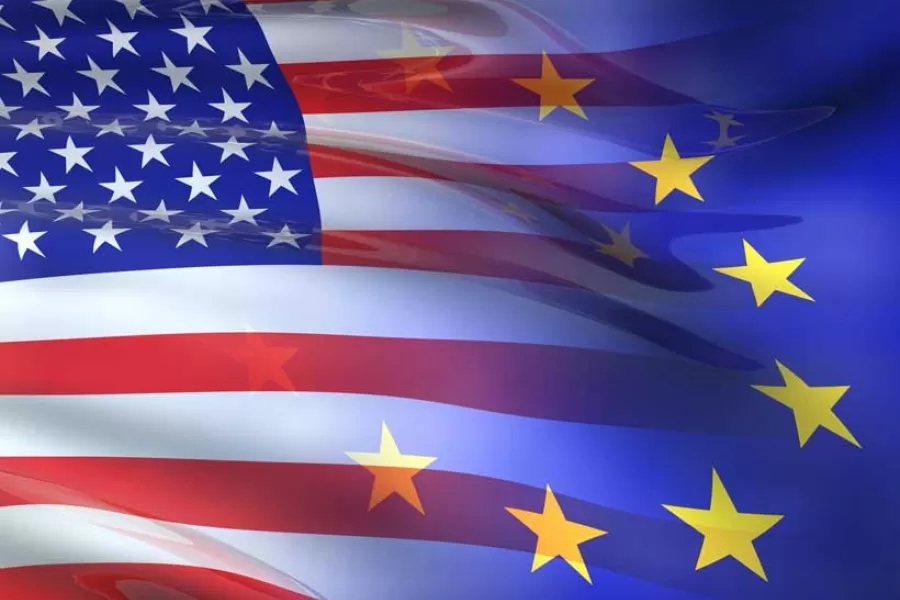 Karol Lovaš: USA sa vysmievajú Európe čoraz hlasnejšie. Lebo môžu