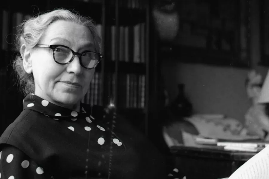 Oľga Borodáčová-Országhová bola prvou slovenskou profesionálnou herečkou