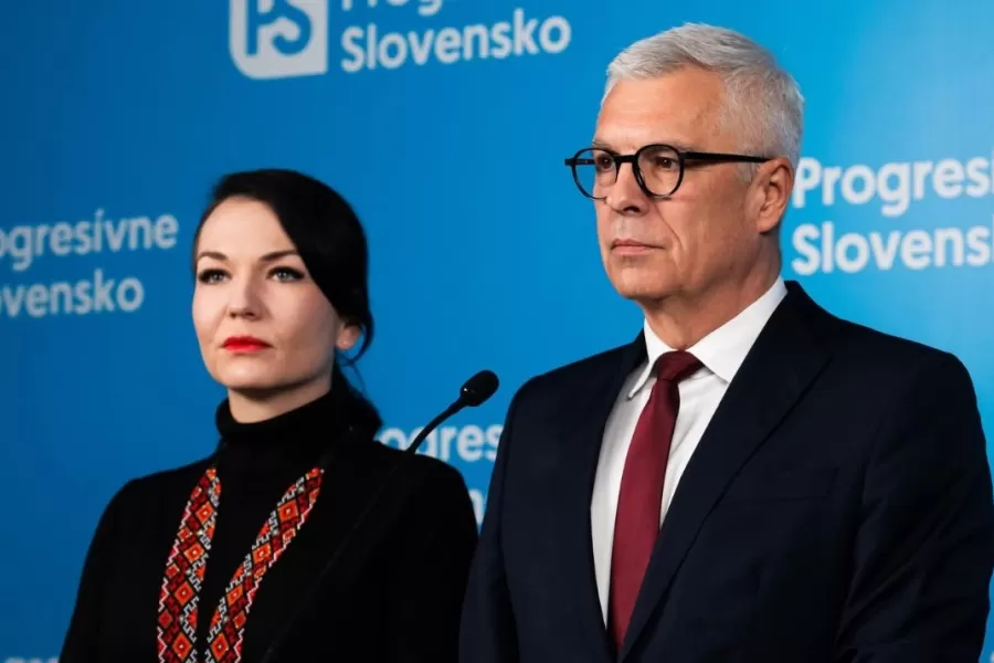 Progresívne Slovensko: Fico nejde do Bruselu hájiť naše záujmy