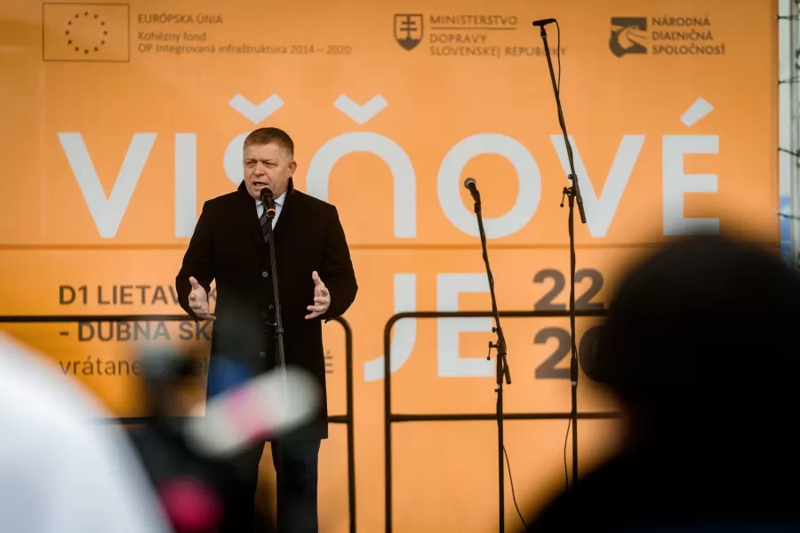 Premiér Robert Fico s ministrom Rážom slávnostne otvorili tunel Višňové