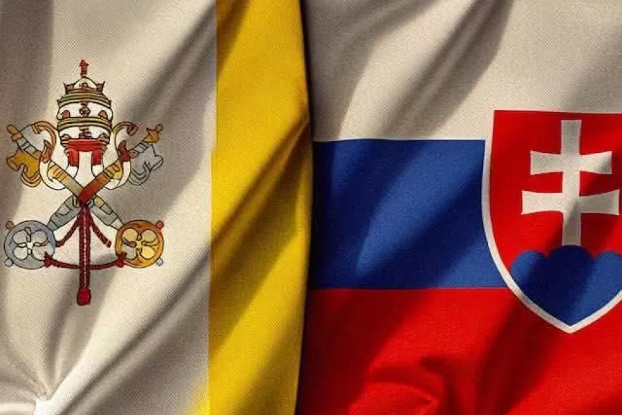 Eduard Chmelár: Slovenská republika nie je kolóniou Vatikánu