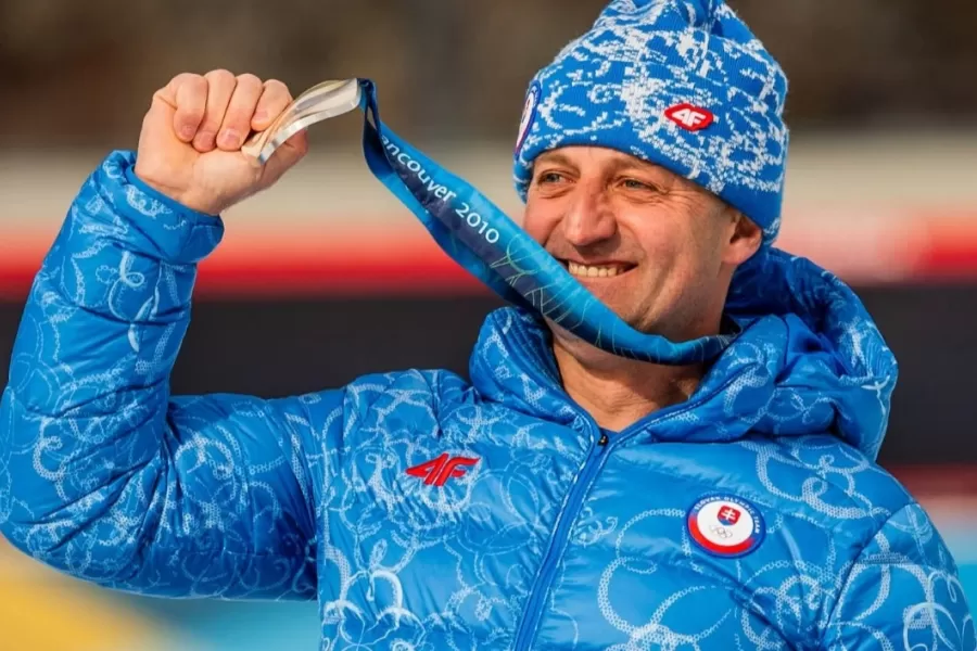 Pavol Hurajt si v Anterselve dodatočne prevzal striebro zo ZOH 2010
