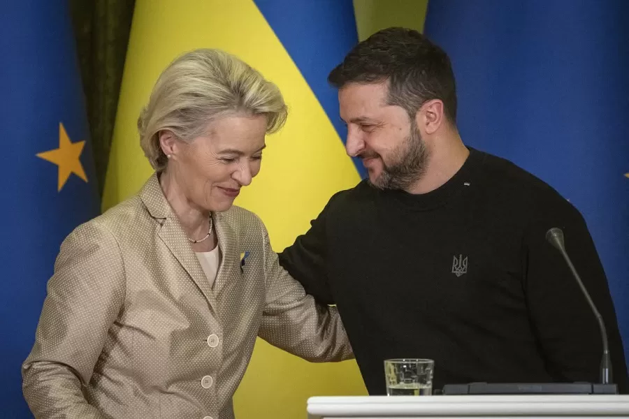 Eduard Chmelár: Zoskupenie, ktoré porušuje vlastné právne normy, je odsúdené na zánik
