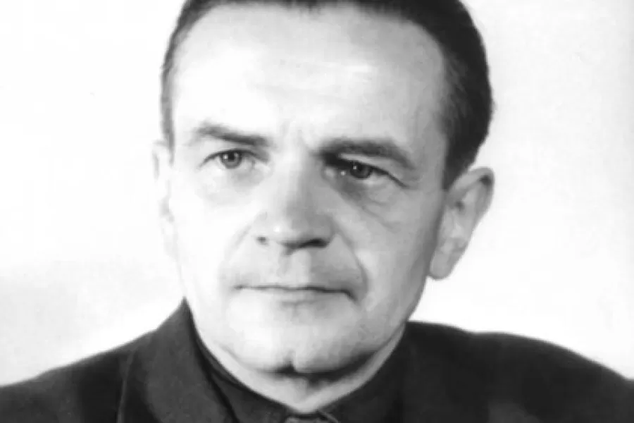 Peter Jilemnický bol spisovateľ, novinár a učiteľ