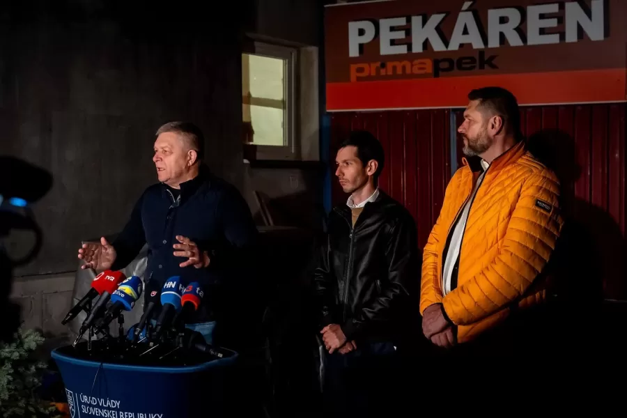 Artur Bekmatov: Zúfalí progresívci predviedli pakáreň, keď premiér navštívil pekáreň