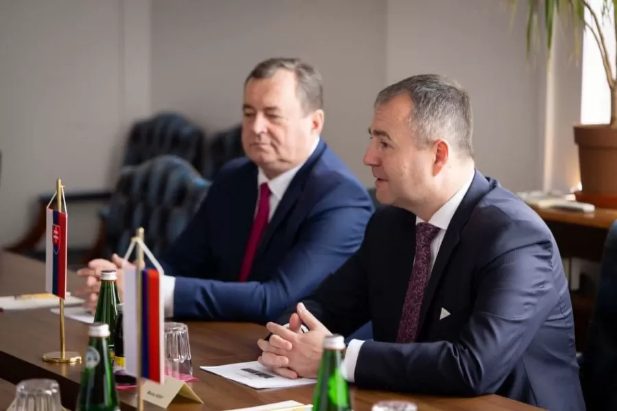 Marián Kéry: Žiadna izolácia, ale sebavedomá diplomacia na všetky štyri svetové strany