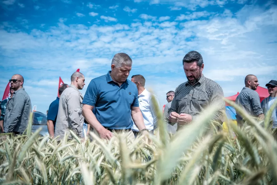 Robert Fico: Slovenské poľnohospodárstvo dnes čelí obrovskému suchu a mliečnej kríze