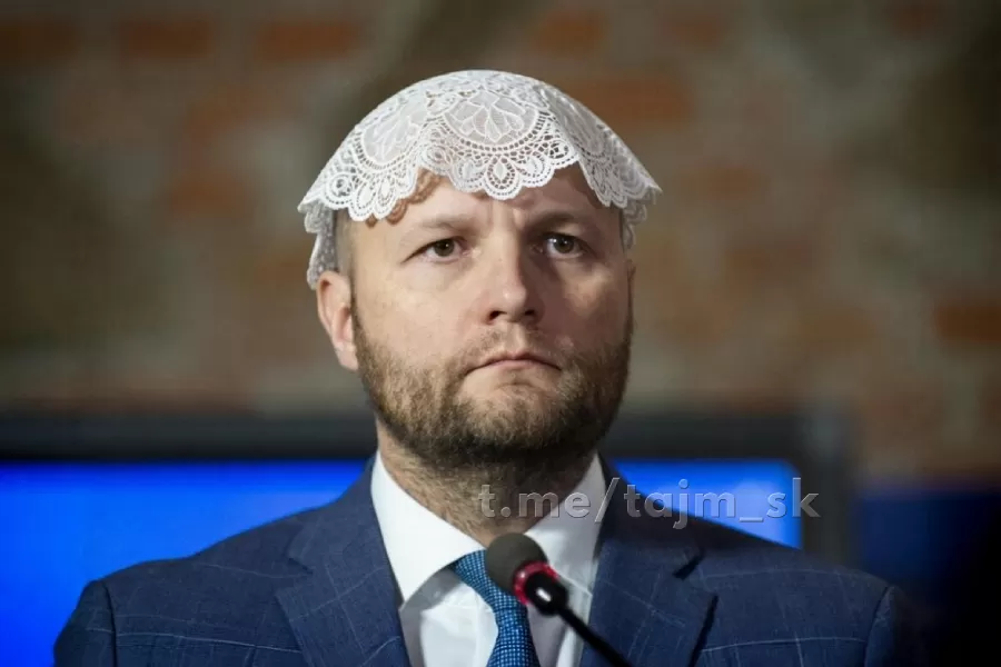 Kto nie je s Naďom, je s Ficom