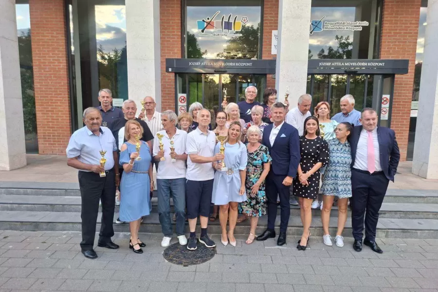 Štvornásobní šampióni! Seniori z MČ KE-Juh obhájili zlato