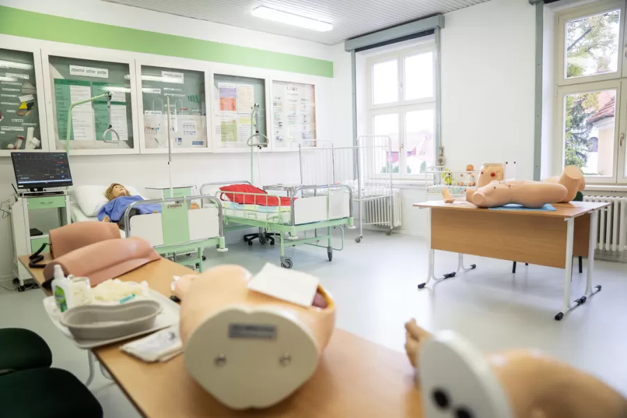 Ministerstvo zdravotníctva: Slovensko potrebuje nové sestry