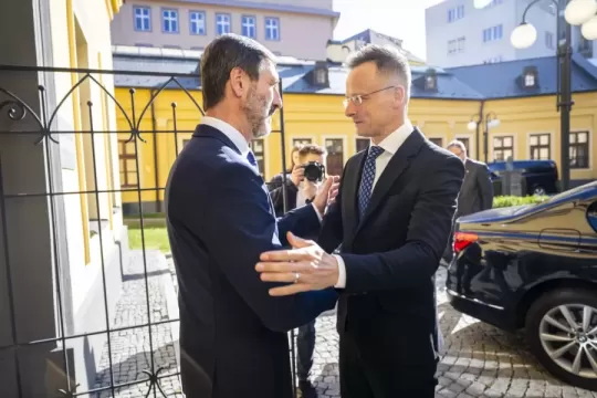 Ministri zahraničných vecí Slovenska a Maďarska opätovne vyzývajú na obnovenie dodávok ropy