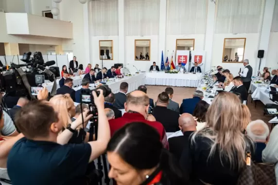 Výjazdové rokovanie vlády v Malcove prinieslo do regiónu takmer 3,3 milióna eur