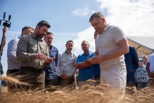 Žatva na Slovensku je v plnom prúde, sucho a teplo budú mať vplyv na výnosy plodín aj krmovín