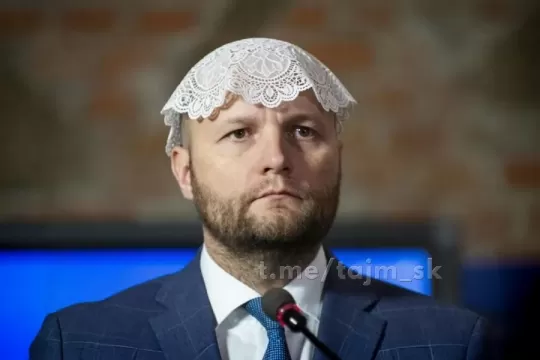 Kto nie je s Naďom, je s Ficom