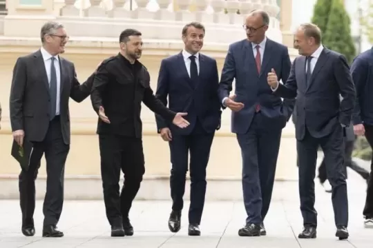 Eduard Chmelár: Kam to chcete dotiahnuť? K občianskej vojne?