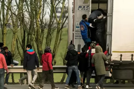 Nelegálnych migrantov sa v Európe neboja len politici, novinári a neziskový sektor